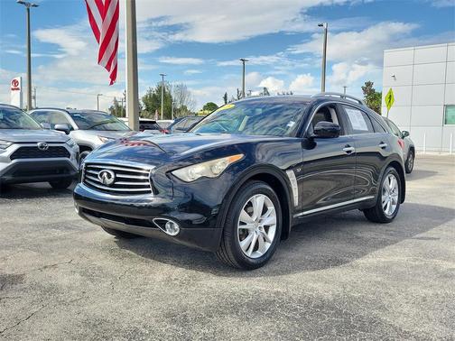 2015 INFINITI QX70 Base