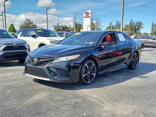2020 Toyota Camry XSE