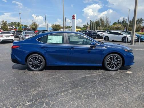 2025 Toyota Camry XLE