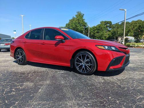 2023 Toyota Camry SE