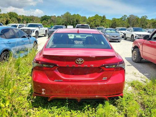 Supersonic Red 2022 Toyota Camry SE