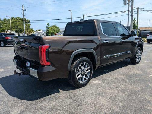 2022 Toyota Tundra Hybrid 1794 Edition