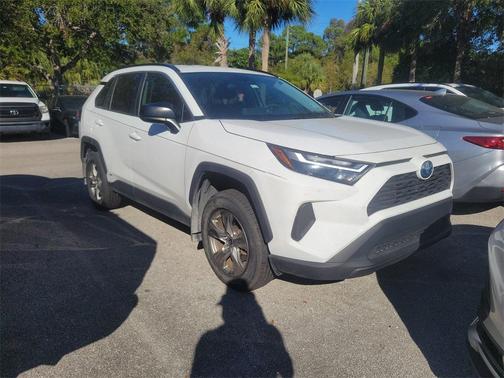 2024 Toyota RAV4 Hybrid LE