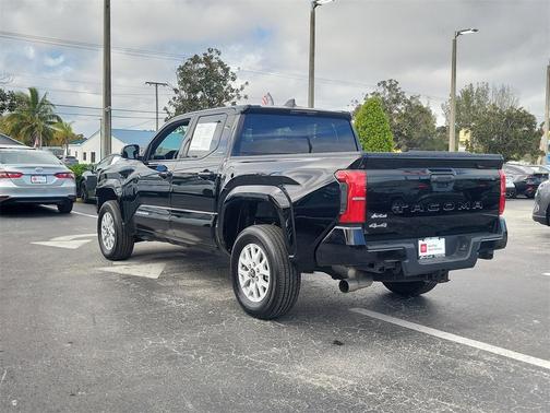 2025 Toyota Tacoma SR5