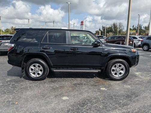 2018 Toyota 4Runner SR5
