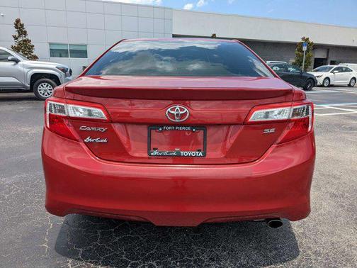 2012 Toyota Camry SE