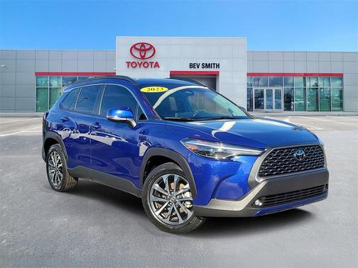 2023 Toyota Corolla Cross XLE