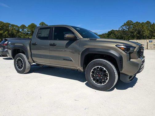 2025 Toyota Tacoma TRD Off Road