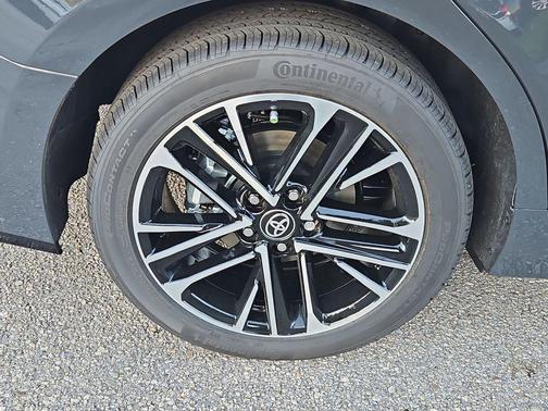 Underground 2026 Toyota Camry XLE