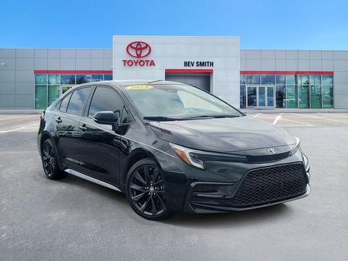 Midnight Black Metallic 2024 Toyota Corolla SE