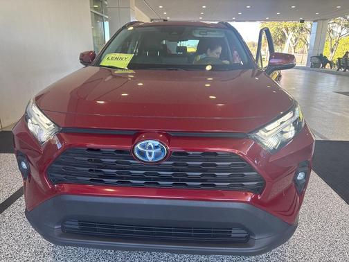2024 Toyota RAV4 Hybrid XLE Premium