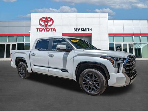 2024 Toyota Tundra Hybrid Platinum