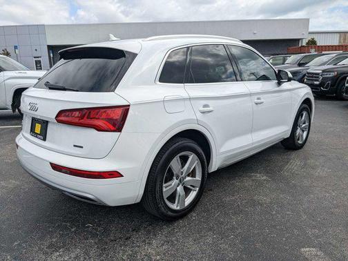 2019 Audi Q5 45 Premium