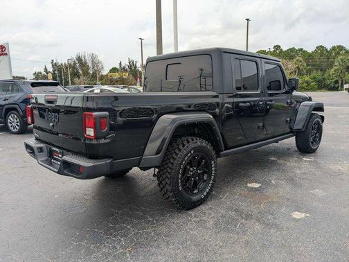 2021 Jeep Gladiator Willys 4x4