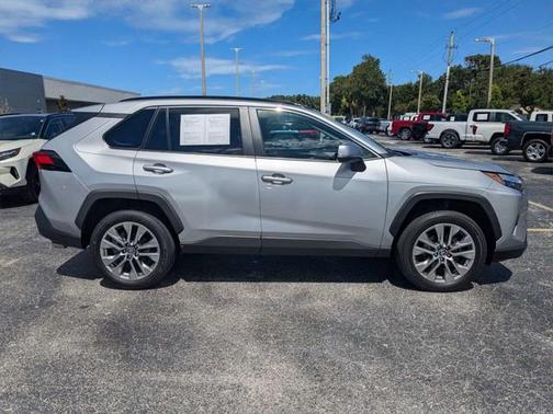 2024 Toyota RAV4 XLE Premium