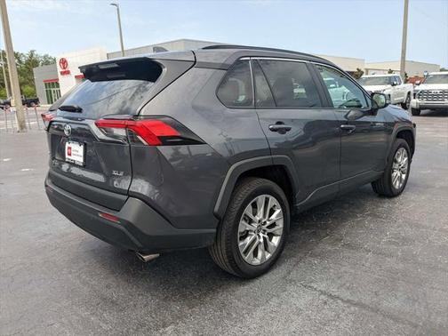 2024 Toyota RAV4 XLE Premium