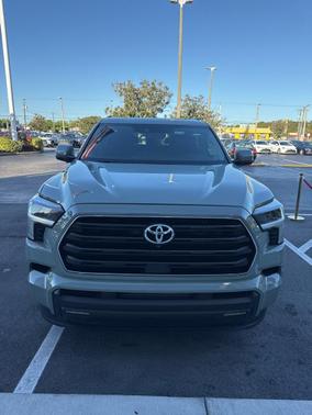 2024 Toyota Sequoia SR5