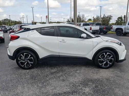 2019 Toyota C-HR XLE