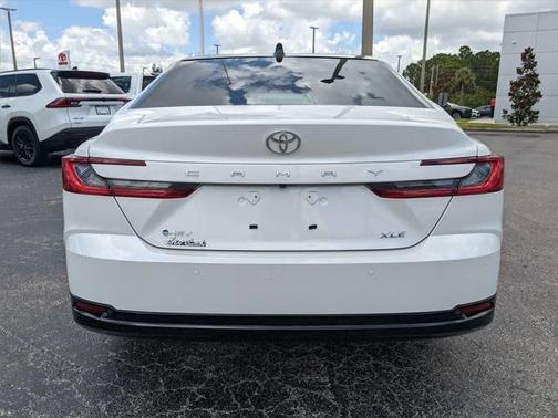 2025 Toyota Camry XLE