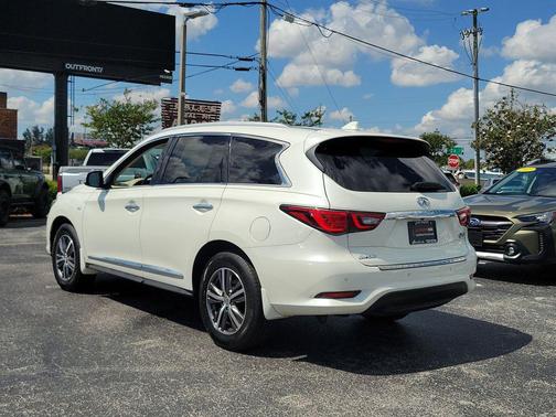 Majestic 2020 INFINITI QX60 Luxe