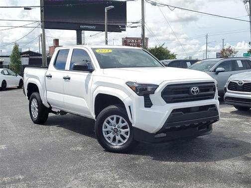 2024 Toyota Tacoma SR