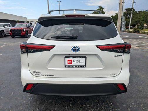 2023 Toyota Highlander Hybrid XLE