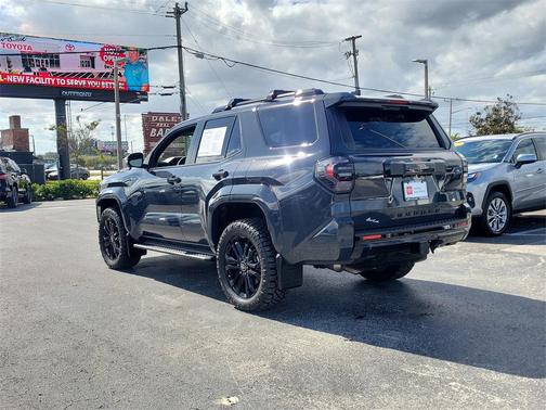 2025 Toyota 4Runner Hybrid Platinum