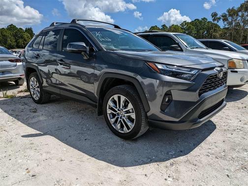 2024 Toyota RAV4 XLE Premium