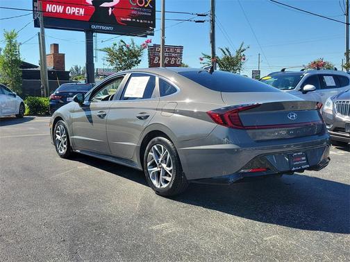 2021 Hyundai SONATA SEL