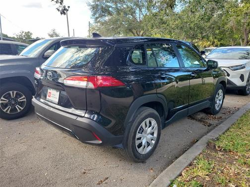 2024 Toyota Corolla Cross L