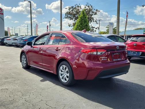 2026 Toyota Corolla Hybrid LE