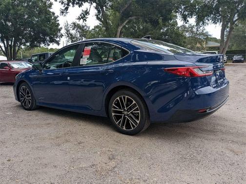 2025 Toyota Camry XLE