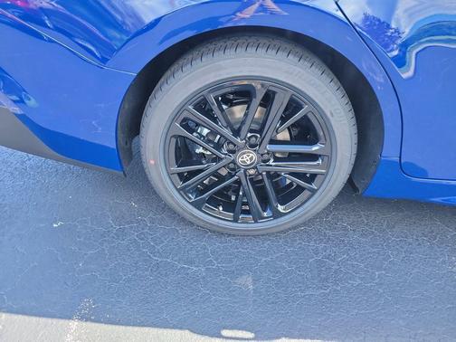 Reservoir Blue 2026 Toyota Camry SE