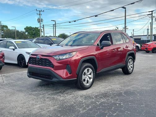 2021 Toyota RAV4 LE