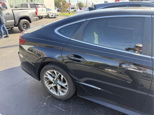 2021 Hyundai SONATA SEL