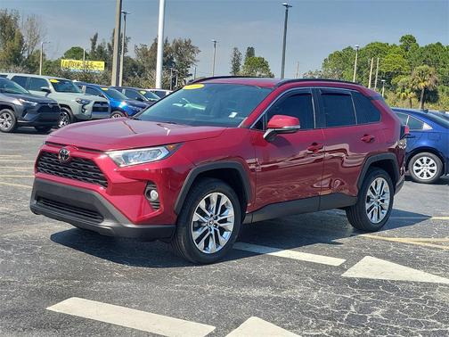 2021 Toyota RAV4 XLE Premium