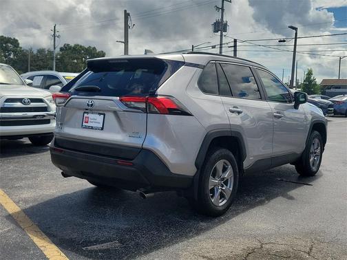 2024 Toyota RAV4 Hybrid LE