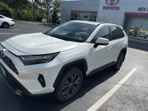 2022 Toyota RAV4 Hybrid Limited