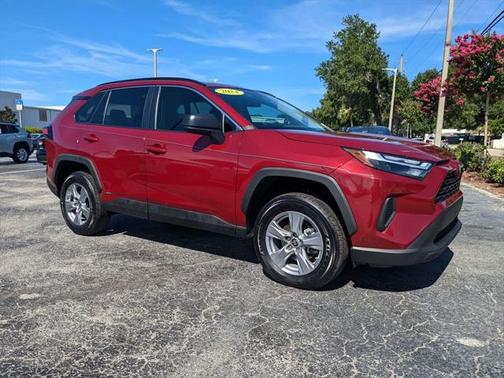 2024 Toyota RAV4 Hybrid LE