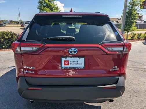 2024 Toyota RAV4 Hybrid LE