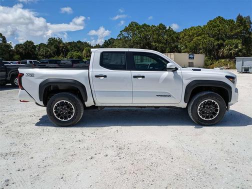 2025 Toyota Tacoma TRD Off Road