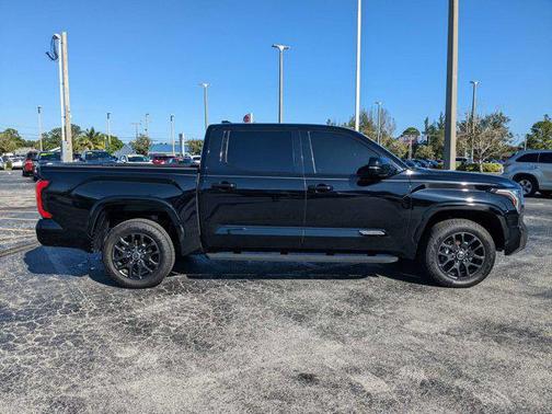 2023 Toyota Tundra Platinum
