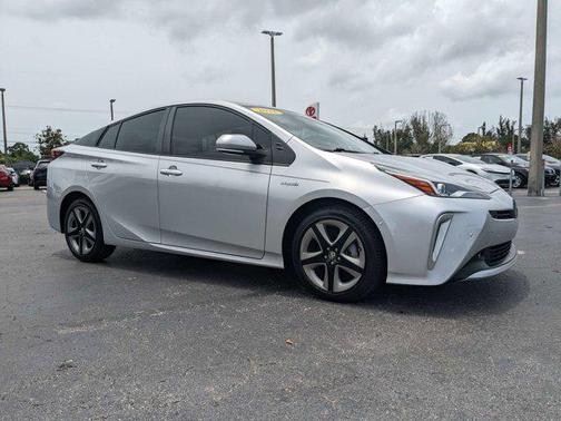 2022 Toyota Prius L