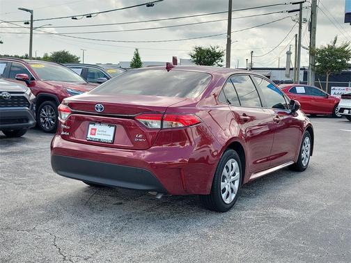 2025 Toyota Corolla Hybrid LE