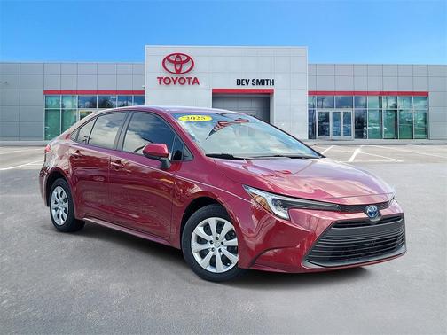 2025 Toyota Corolla Hybrid LE