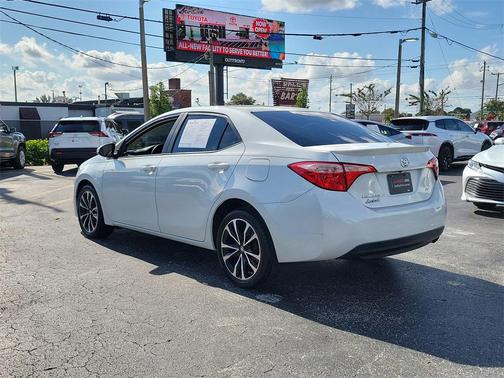 2018 Toyota Corolla LE ECO