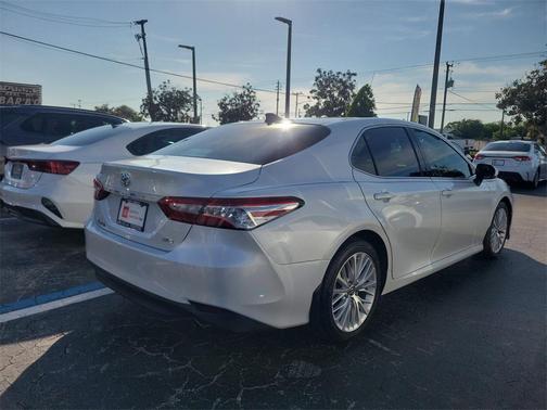 2020 Toyota Camry XLE