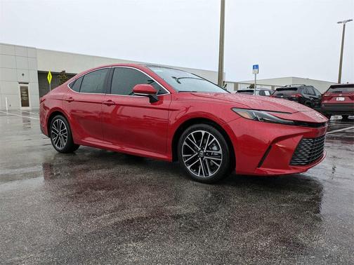 2025 Toyota Camry XLE