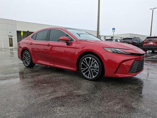 2025 Toyota Camry XLE