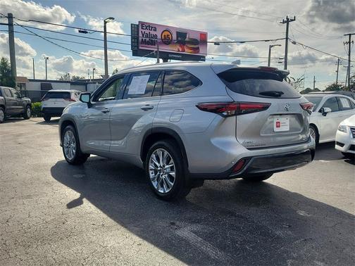 2024 Toyota Highlander Limited